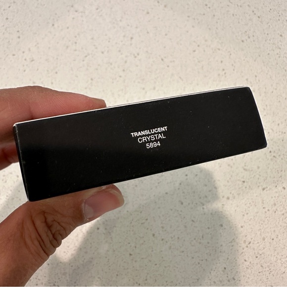 NEW Nars Full Size 10g Light Reflecting Setting Powder in Crystal 5894 - Picture 5 of 6